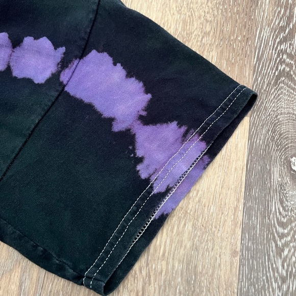 Van Halen Tour 1982 Band Tee - Picture 3 of 5